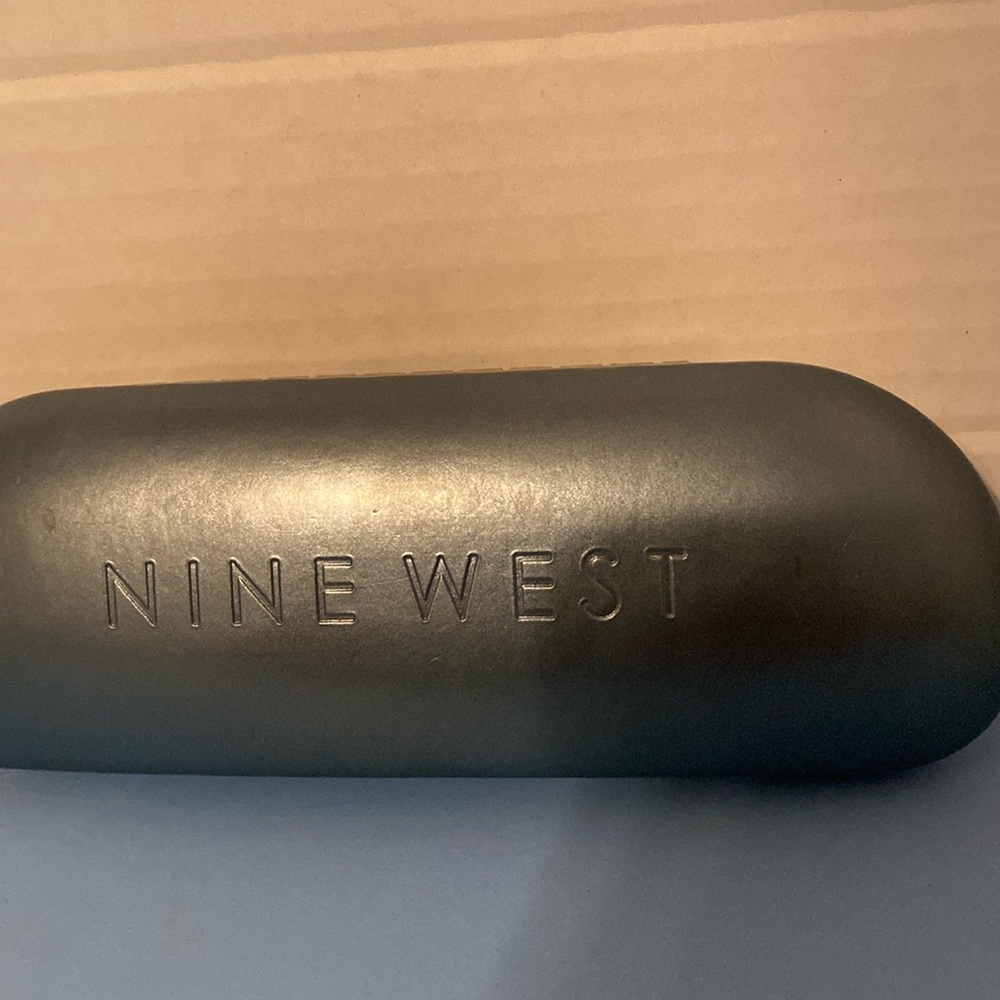 Nine West Blue Eyeglass Case ( 5 )